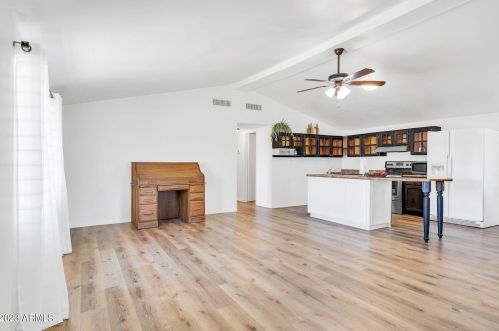 19425 26th St, Phoenix AZ  85050-1906 exterior