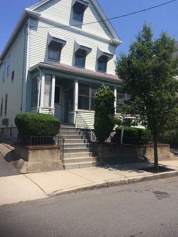 31 Marie Ave, Everett MA  02149-3021 exterior