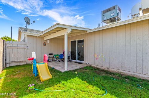 13214 40 Pl, Phoenix AZ 85050-7229 exterior