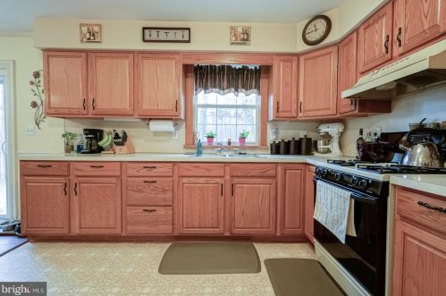 150 Cedar Brk Rd, Erial NJ 08081-9357 exterior