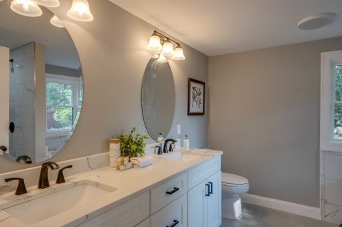 6 Red Hill Rd, North Reading MA  01864-1718 exterior