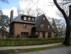 54 Sheffield Rd, Newton, MA 02460-2119