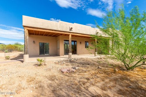 44811 12 St, Phoenix AZ 85086-8480 exterior