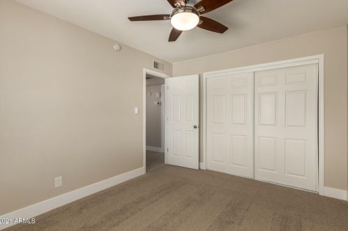 2337 Altadena Ave, Phoenix AZ 85028-1908 exterior