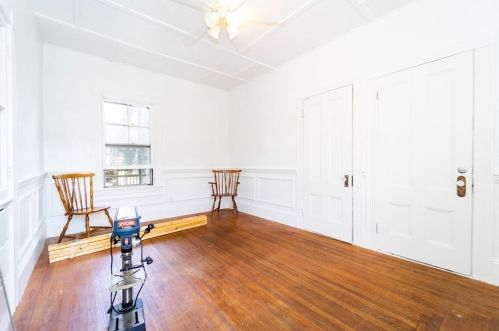 73 Tremont St, Taunton MA 02780-3083 exterior