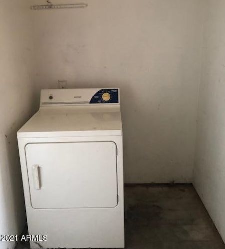 4255 67 Dr, Phoenix AZ 85033-8247 exterior