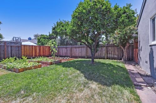 1135 Louise St, San Leandro CA  94578-3527 exterior