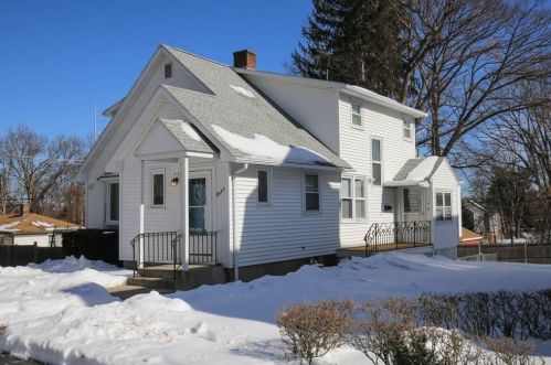 9 Boston Ave, Worcester MA  01604-1905 exterior