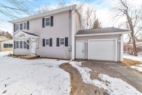 11 Ruth Ave, Agawam MA  01001-3321 exterior