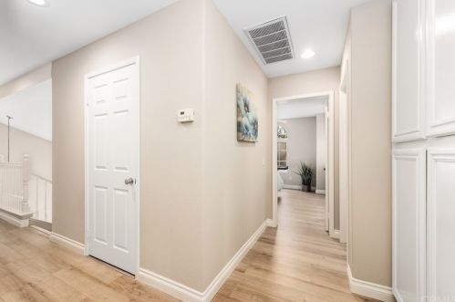 12 Bayfield, Irvine CA 92614-7907 exterior