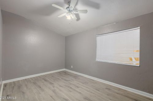 1202 Bethany Home Rd, Phoenix AZ 85015-1938 exterior