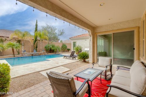 2923 Constance Way, Phoenix AZ 85042-7224 exterior