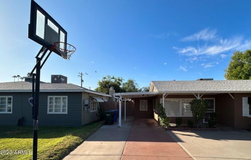 311 Belmont Ave, Phoenix AZ  85020-4015 exterior