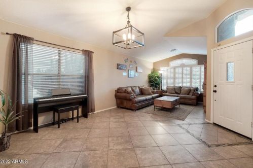 21636 45th Pl, Phoenix, AZ 85050-6929