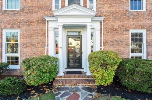 48 Cary Ave, Milton MA 02186-4222 exterior