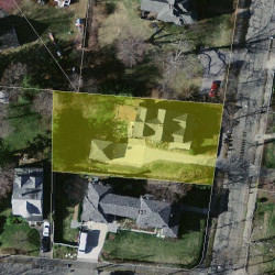123 Sumner St, Newton MA 02459-1914 aerial view
