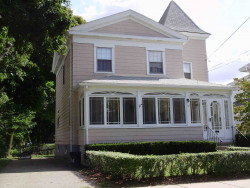 76 Elm St, Newton, MA 02465-1806