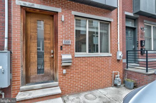 1334 Bouvier St, Philadelphia, PA 19146-4703