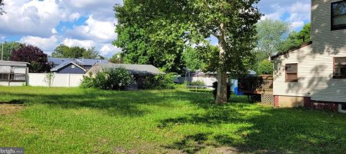 1111 Hessian Ave, West Deptford NJ  08093-1930 exterior