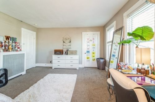 307 Pleasant St, Weymouth MA 02190-2621 exterior