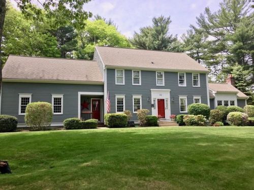 90 Aunt Lizzies Ln, Marshfield, MA 02050-4172