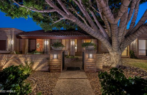 5148 36th St, Phoenix, AZ 85040-3801