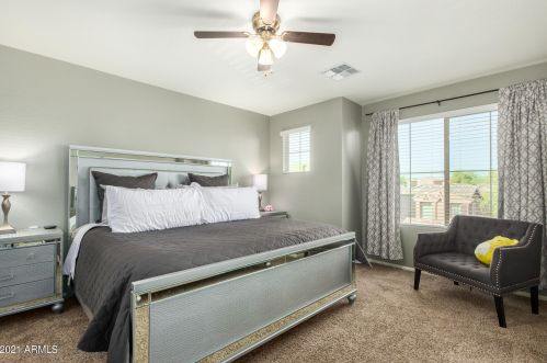 1947 77th Gln, Phoenix AZ  85035-5061 exterior