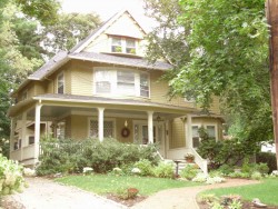 30 Plainfield St, Newton, MA 02468-1633