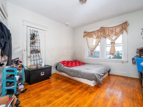 50 Harlem St, Worcester MA 01610-2148 exterior