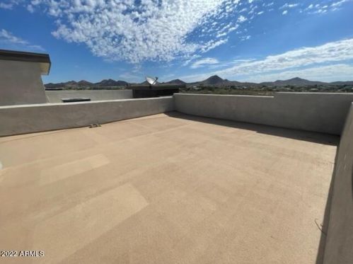 25428 19th Dr, Phoenix AZ  85085-5380 exterior