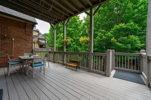 1789 Buckhead Vly Ln, Atlanta GA 30324-2795 exterior