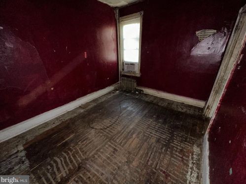 1822 20 St, Philadelphia PA 19140-1003 exterior