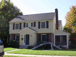 109 Oxford Rd, Newton, MA 02459-2408