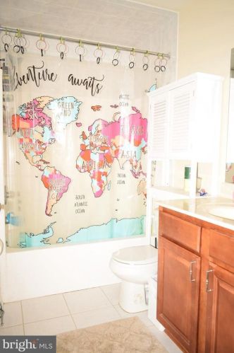 94 Drift Ave, Trenton NJ 08648-3505 exterior