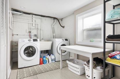 2239 Grv Ave, Forest View IL 60402-2572 exterior