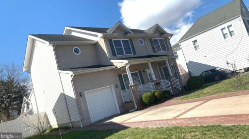 729 Schiller Ave, Trenton NJ 08610-6029 exterior