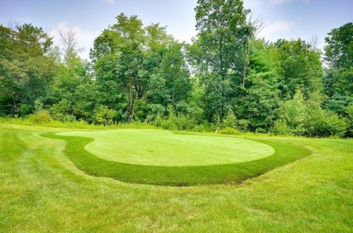 49 Pinetree Dr, Methuen MA 01844-1268 exterior