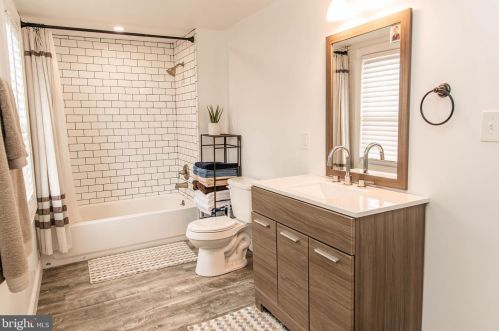 134 Mantua Blvd, West Deptford NJ 08051-1038 exterior