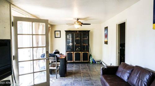 3323 40 St, Phoenix AZ 85040-2918 exterior