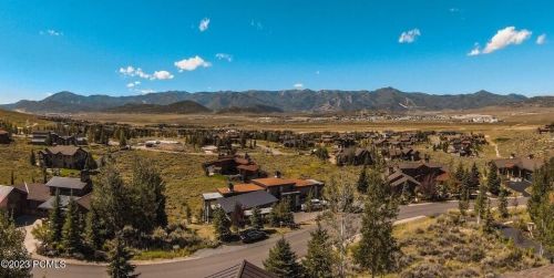 2727 Westview Trl, Park City UT 84098-6342 exterior