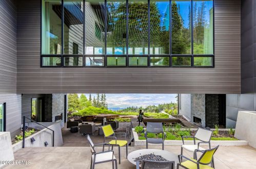 143 White Pne Cyn Rd, Park City UT 84060-6505 exterior