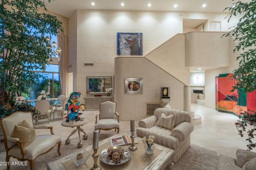 6511 28th St, Phoenix, AZ 85042-4729