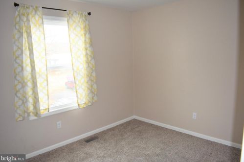 1313 Juniper St, Shady Side MD 20764-9222 exterior