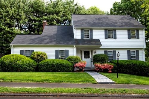 8 Cefalo Rd, Needham, MA 02494-1406