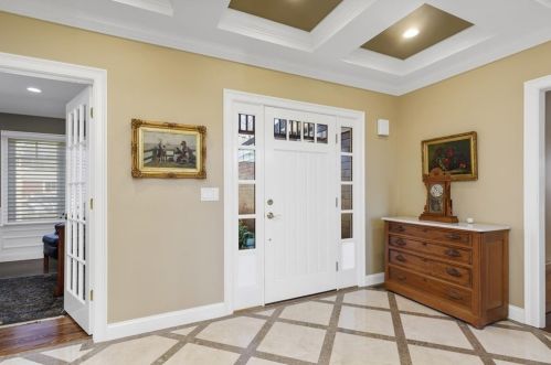 16 Black Rock Dr, Hingham MA 02043-4892 exterior