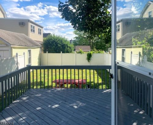 174 Stuyvesant Ave, Kearny NJ  07032-3750 exterior