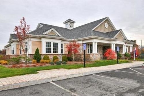 424 John Mahar Hwy, Braintree MA 02184-6576 exterior