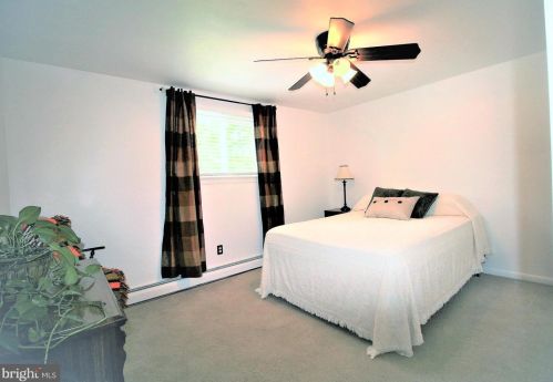 28150 Gaunts Brg Rd, Columbus NJ 08022-1813 exterior