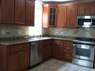 417 Prospect Ave, Keyport NJ  07735-5035 exterior