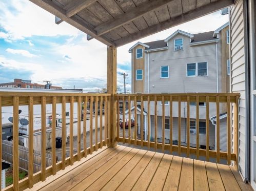 217 Chelsea St, Everett MA 02149-3544 exterior